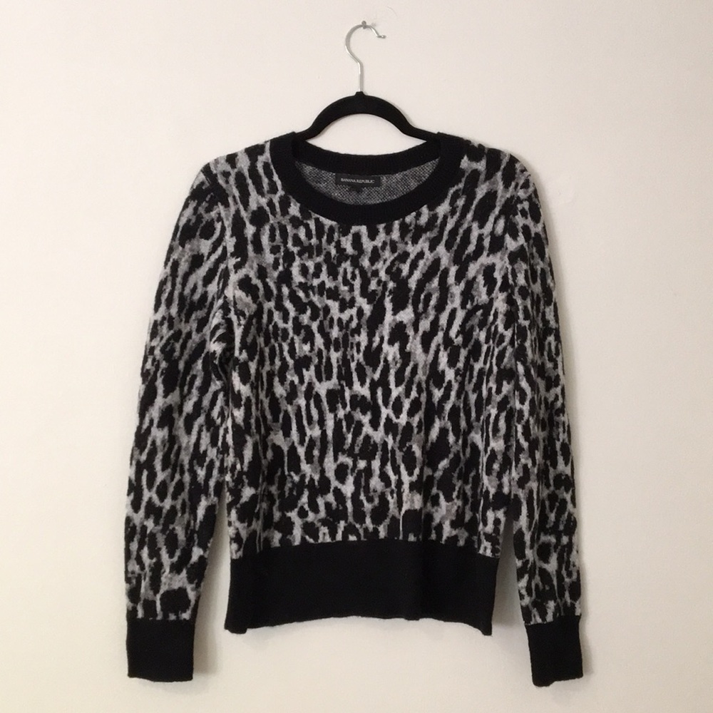 Banana republic sweater